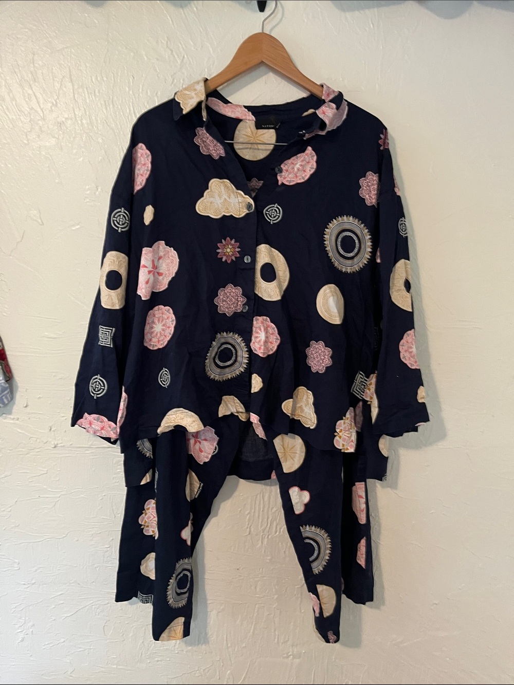 Natori Navy Button-Front pajama set with Pink & Cream Motifs - Picture 3 of 4